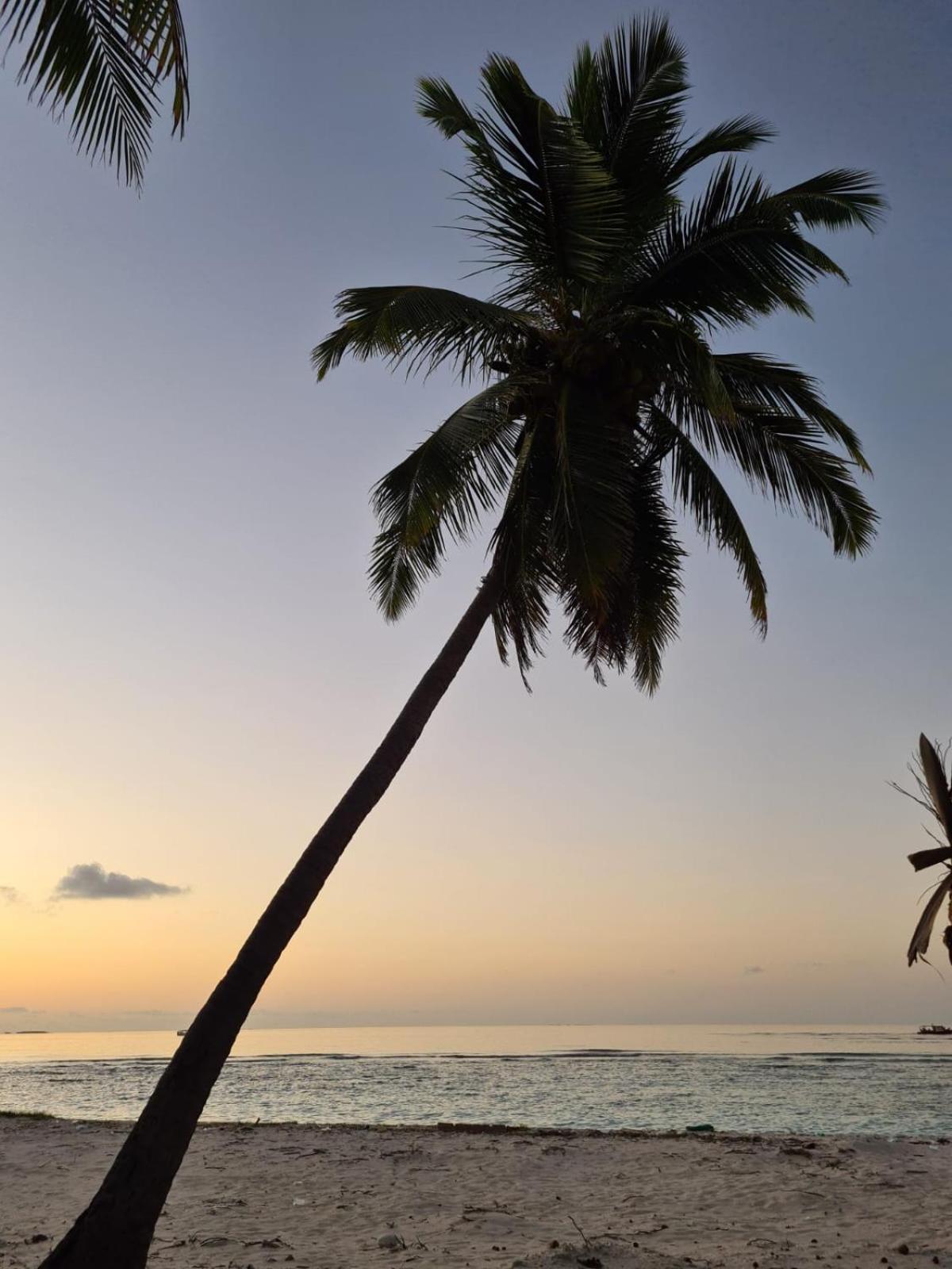 Kamadhoo Inn Exterior foto